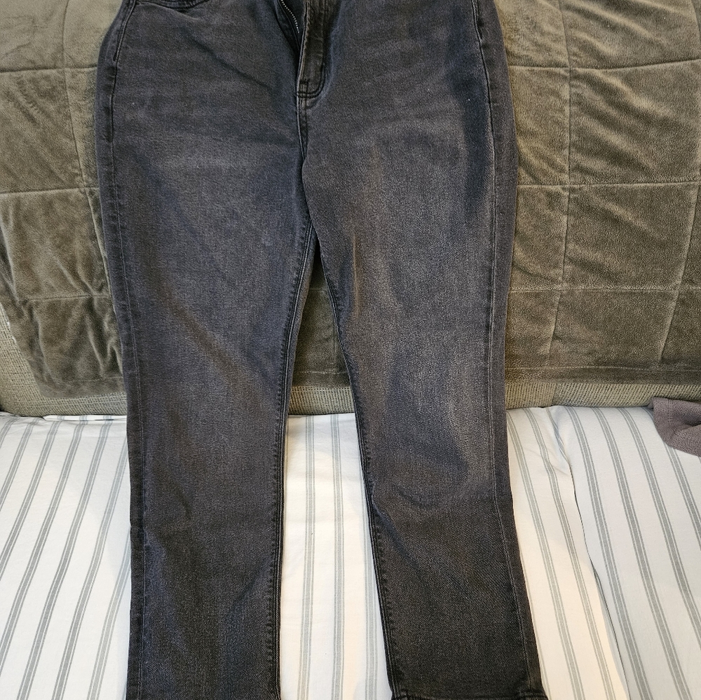 Women's black jeans